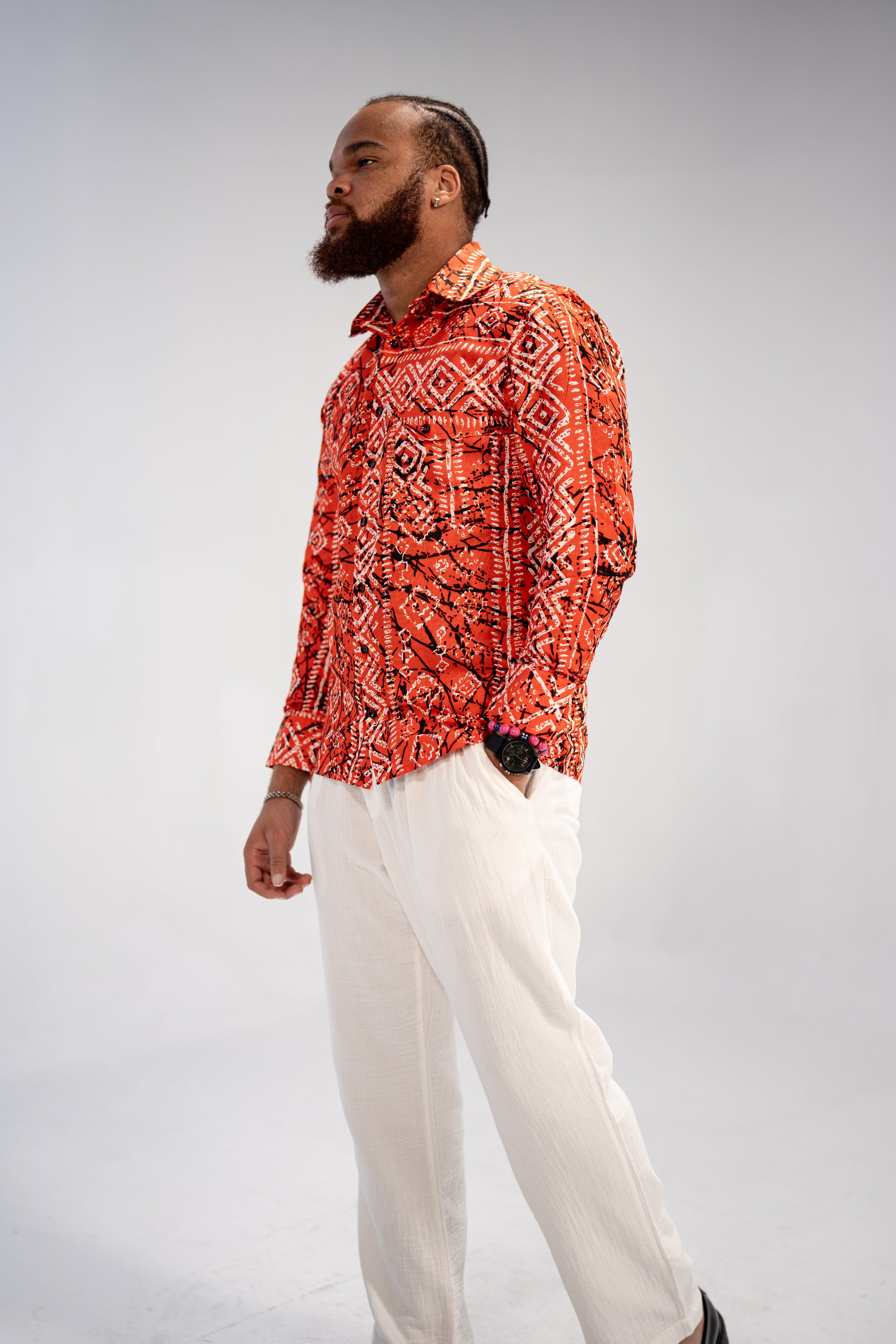 Obafemi Men’s African Print Shirt (Natural Geometric)