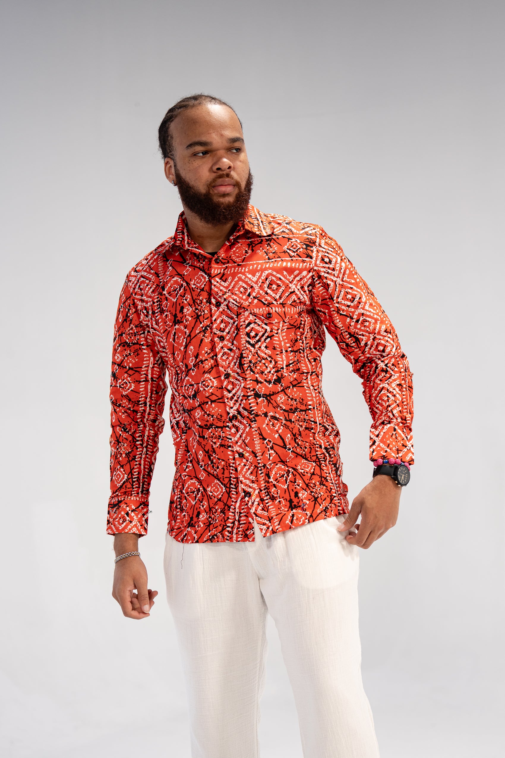 Obafemi Men’s African Print Shirt (Natural Geometric)