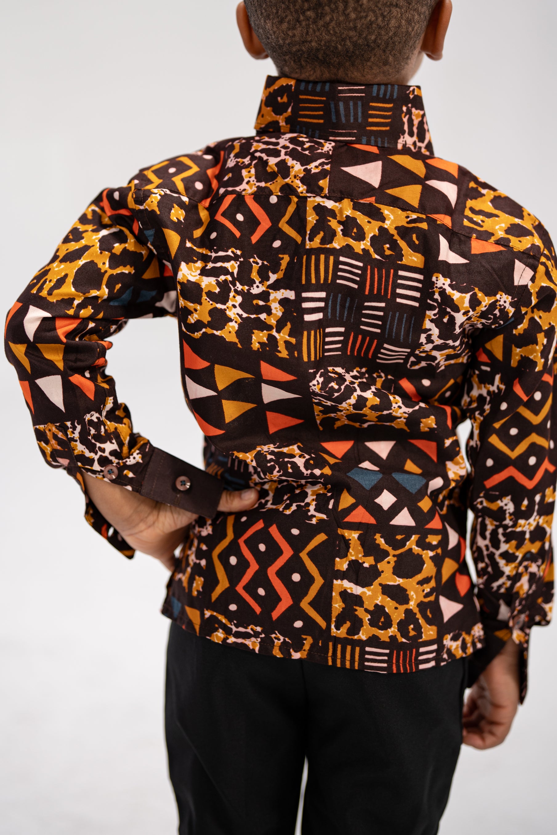 Addo Men’s African Print Shirt (Earthy Geometric Majesty)
