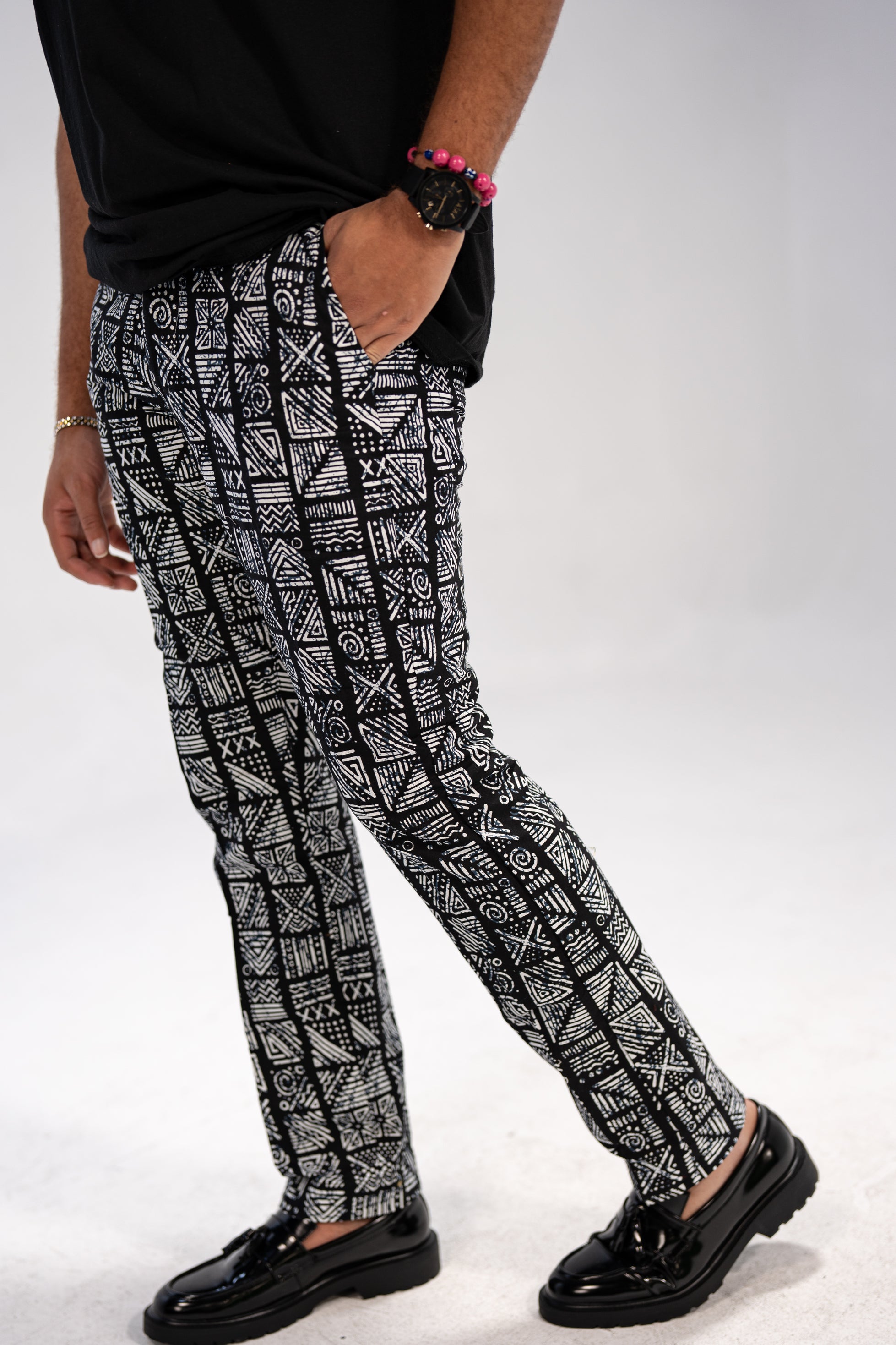 Golibe Men's African Print Trousers (Geometric)
