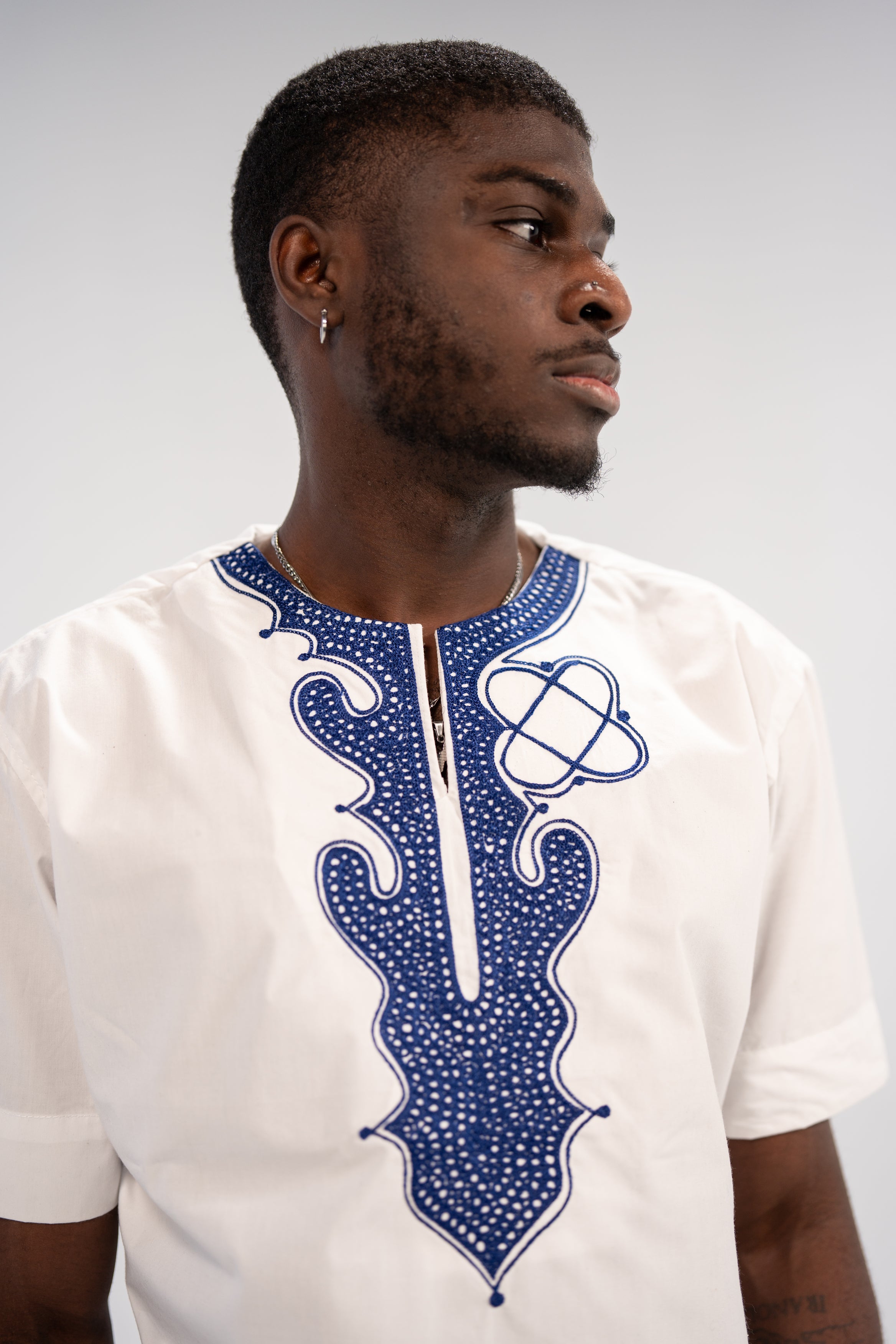 Kanye Men's African Embroidered Traditional Top (White)