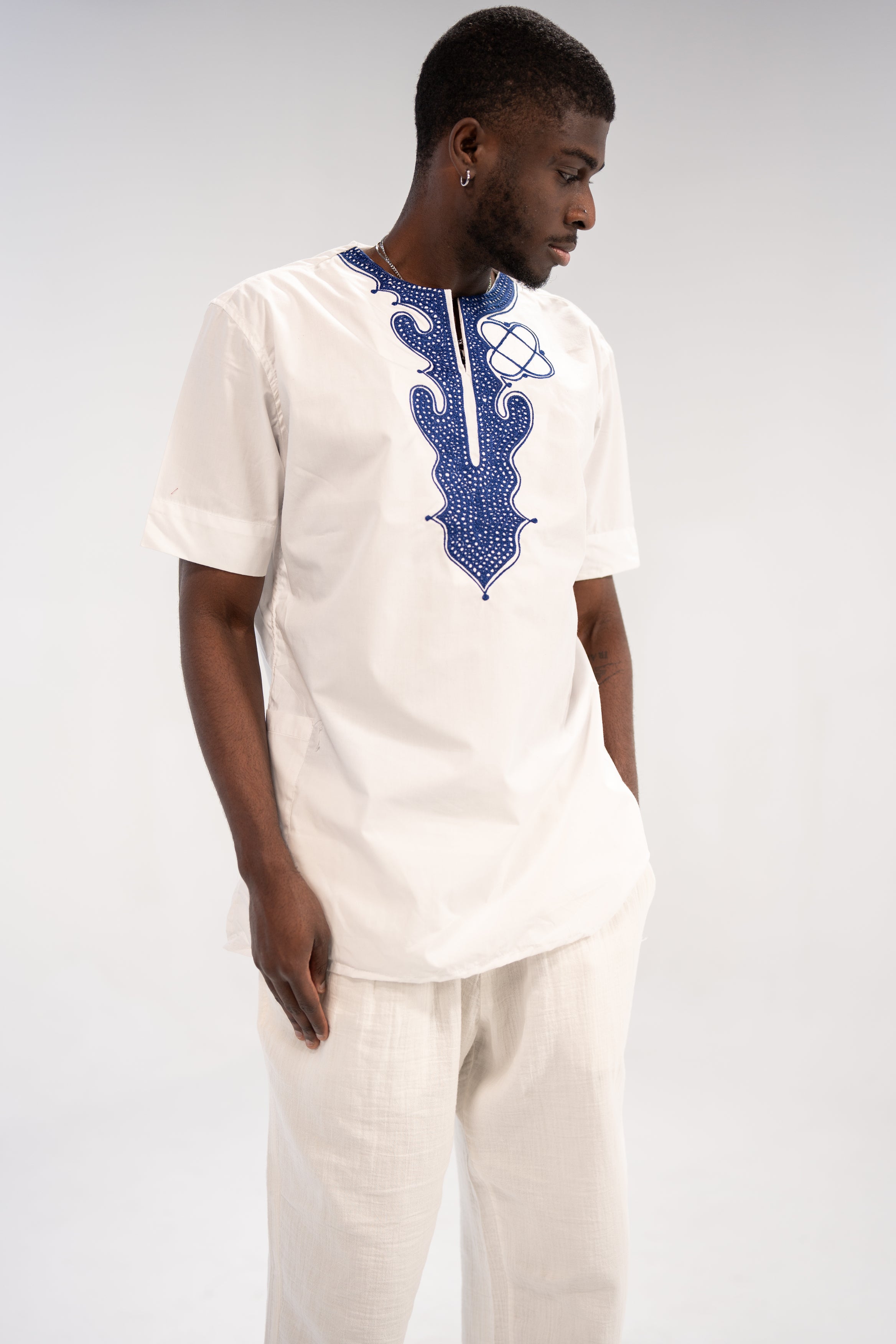 Kanye Men's African Embroidered Traditional Top (White)