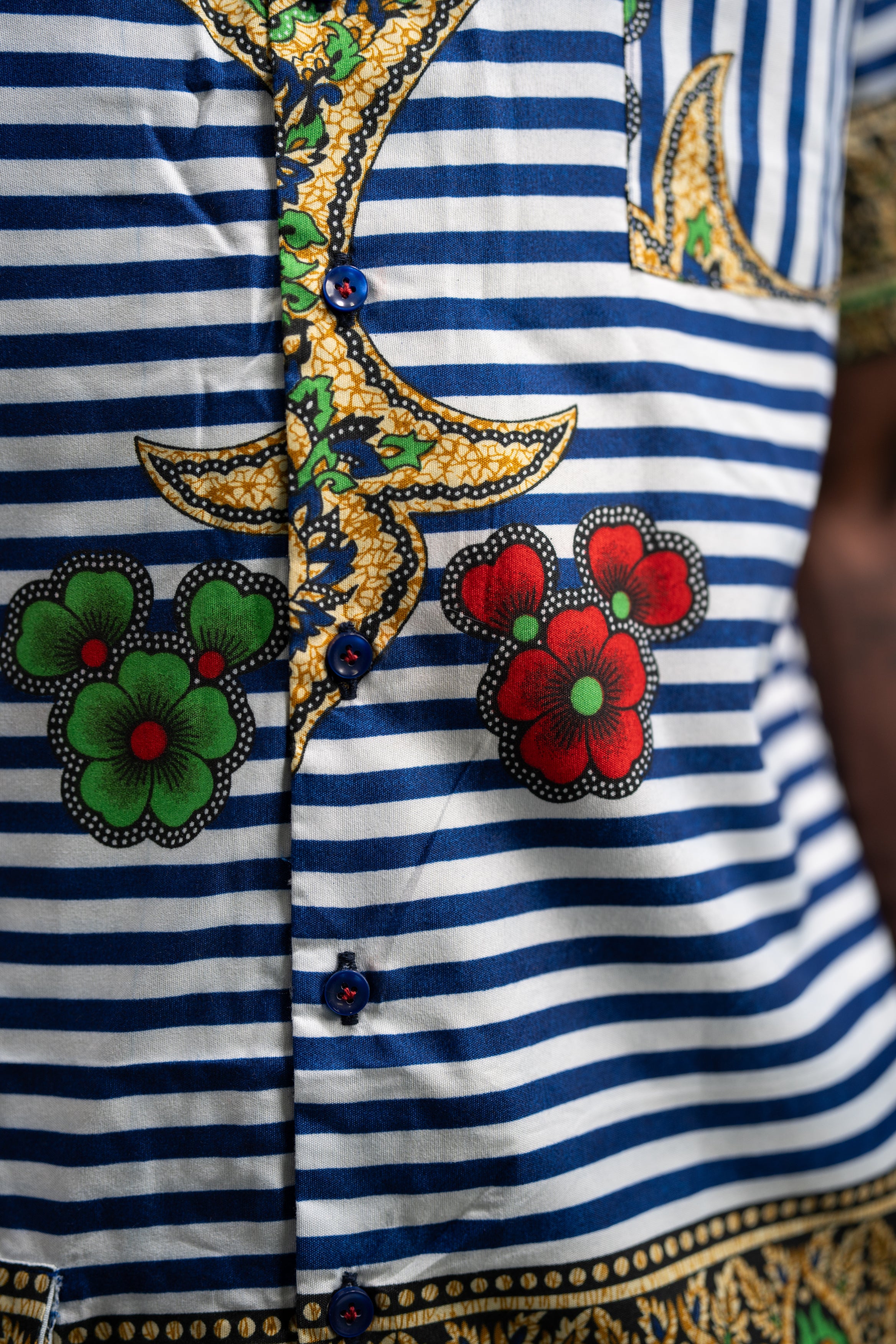 Amadi Men's African Print Shirt (Blue Paisley Tribal)