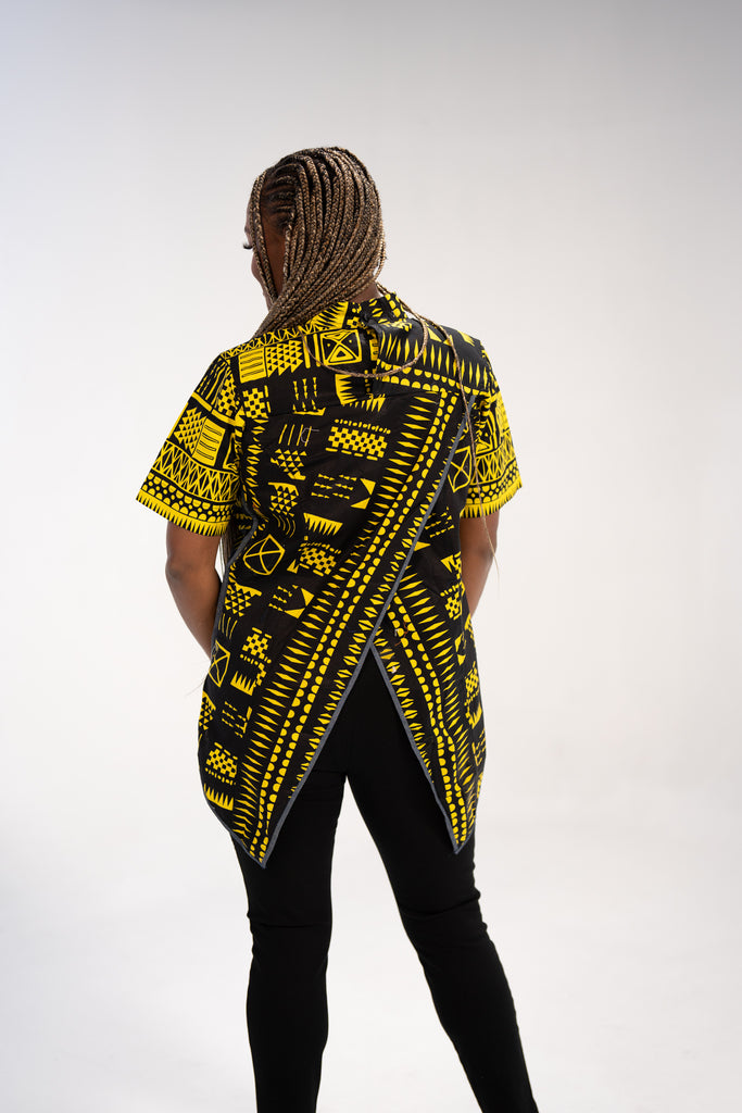 Adaoma Women's African Print Shirt (Abstract Geometric)