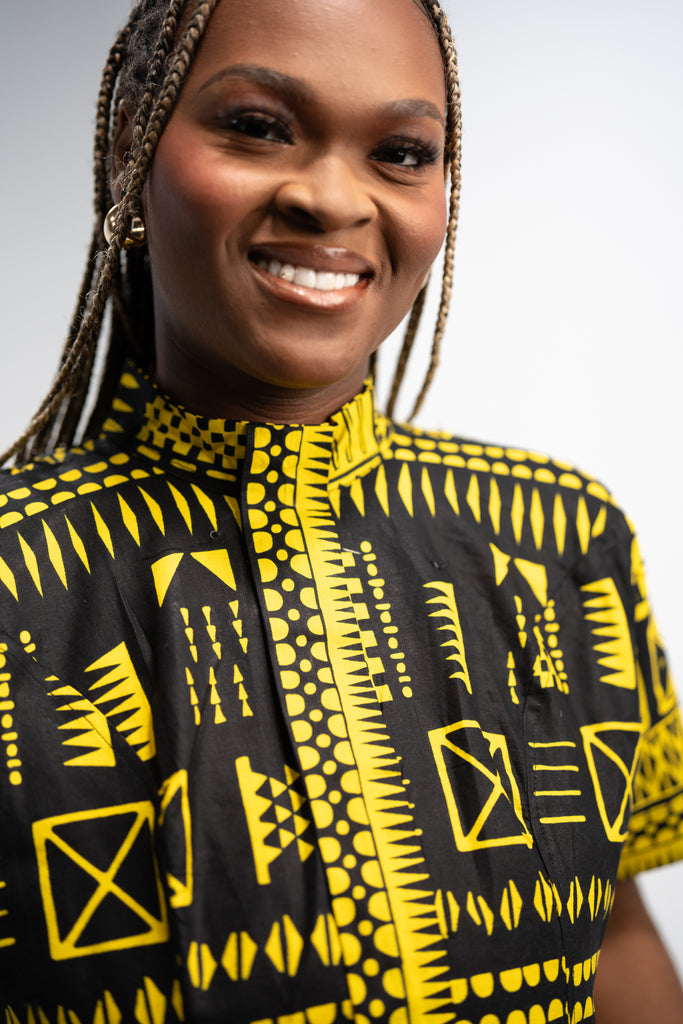 Adaoma Women's African Print Shirt (Abstract Geometric)